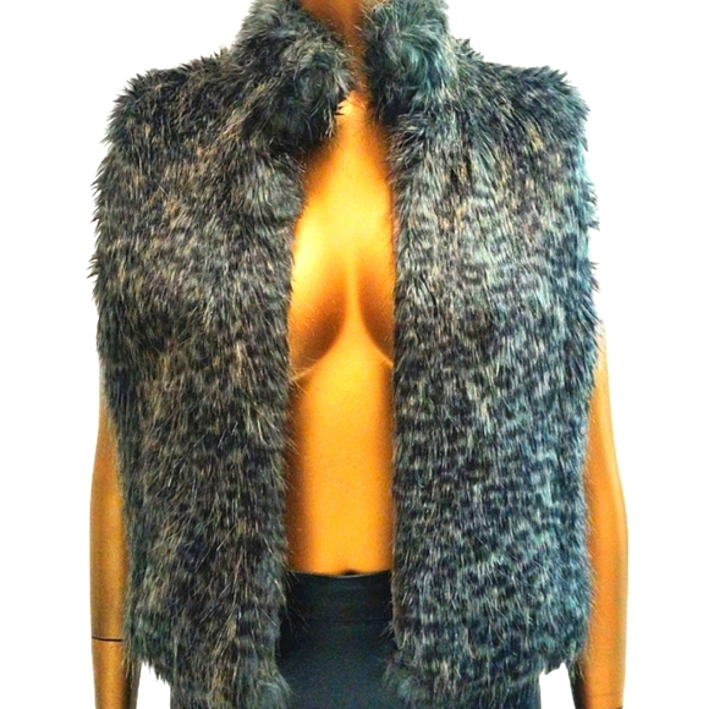Faux Fur Women's Vest Black Gray Animal Print Cozy Sleeveless Jacket